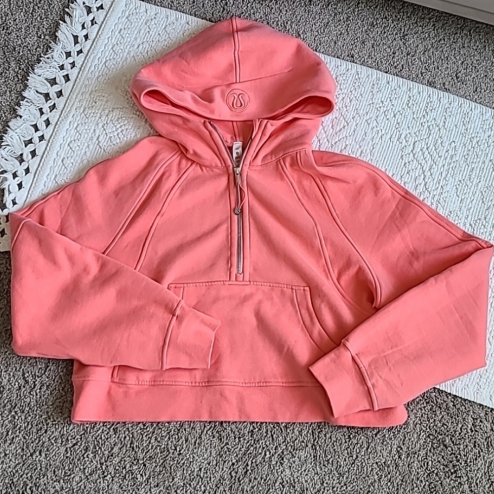 Lululemon Half Scuba